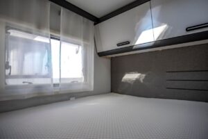 Erleben Sie mit dem Sun Living A 75 DP die Freiheit, jeden Tag neu zu entscheiden, wohin die Reise geht – komfortabel, sicher und stilvoll.