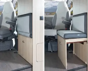 Auch das Fahrerhaus ist auf Komfort ausgelegt: drehbare Sitze, praktische Schränke, Tisch, Vorhänge/Jalousien, Frisch‑ und Abwassertank, Waschbecken – alles an Bord, um deinen Urlaub so angenehm wie möglich zu gestalten.